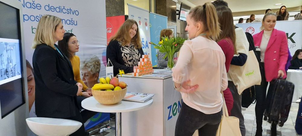 Job Fair 03